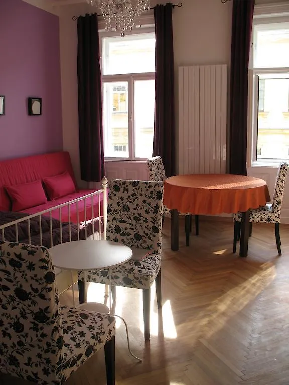Vienna Holiday Flats - Landstrasse 0*,  Österrike