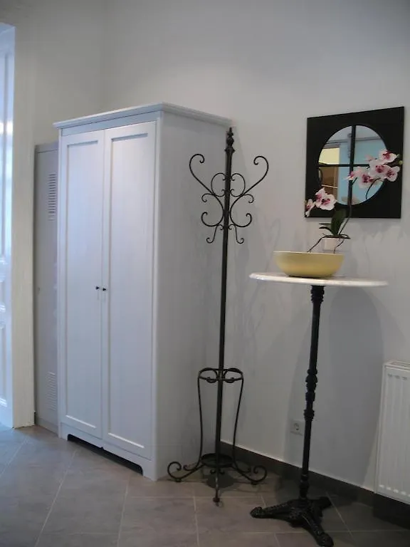 Vienna Holiday Flats - Landstrasse Apartment